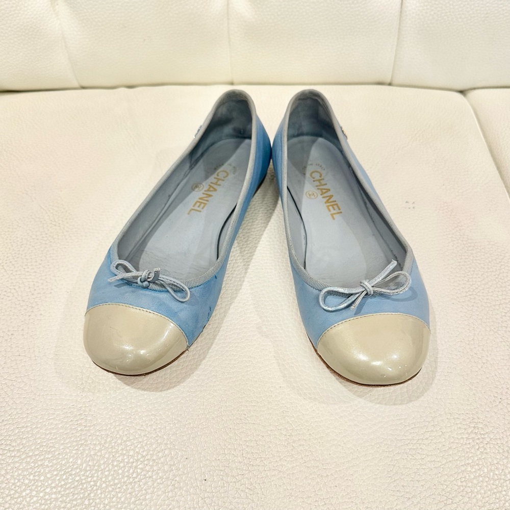 Chanel flats